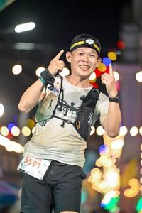 BIB: 5591
                            <button type="button" onclick="openModal(24884272)" class="btn btn-primary btn-sm float-right btn-popup" data-toggle="modal" data-target=".modal-high-quality">
                        <i class="fas fa-shopping-cart"></i> Add to Cart
                    </button>
                                            <button type="button" onclick="isThisMe(24884272, true)" class="btn btn-success btn-sm float-right btn-popup btn-isme hidden" data-toggle="tooltip" data-placement="bottom" title="นี่คือรูปของคุณใช่ไหม คลิกที่นี่เพื่อเอาเข้าอัลบั้ม">
                        <i class="fas fa-plus"></i> Add to album
                    </button>
                    <button type="button" onclick="isThisMe(24884272, false)" class="btn btn-warning btn-sm float-right btn-popup btn-isnotme hidden">
                        <i class="fas fa-ban"></i> Remove from album
                    </button>